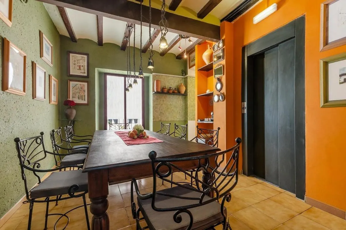 Unik Vacation Arc De Sant Bernat Apartment Tarragona