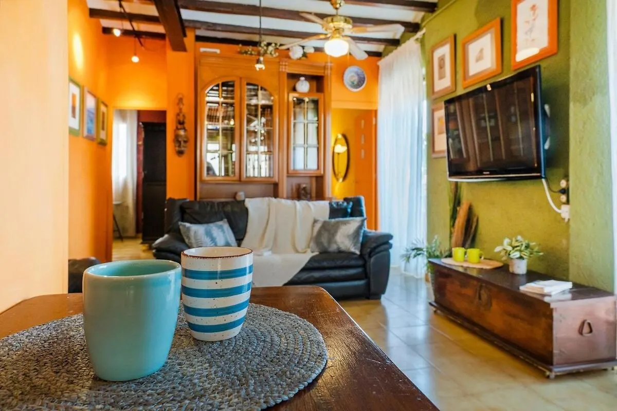 Unik Vacation Arc De Sant Bernat Apartment Tarragona