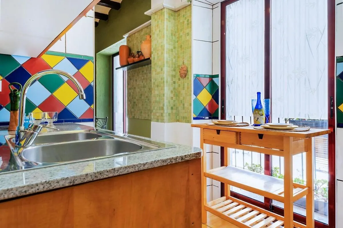 Unik Vacation Arc De Sant Bernat Apartment Tarragona