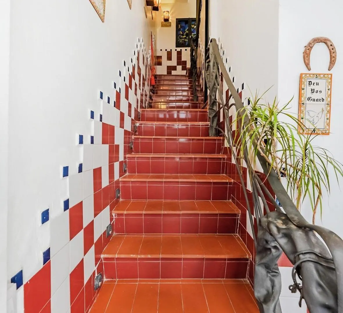 Unik Vacation Arc De Sant Bernat Apartment Tarragona Spain